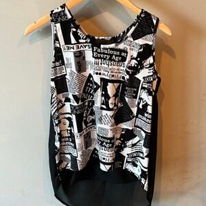 YETTS Los Angeles Sleeveless Top Newspaper Print Tank -‎ Large